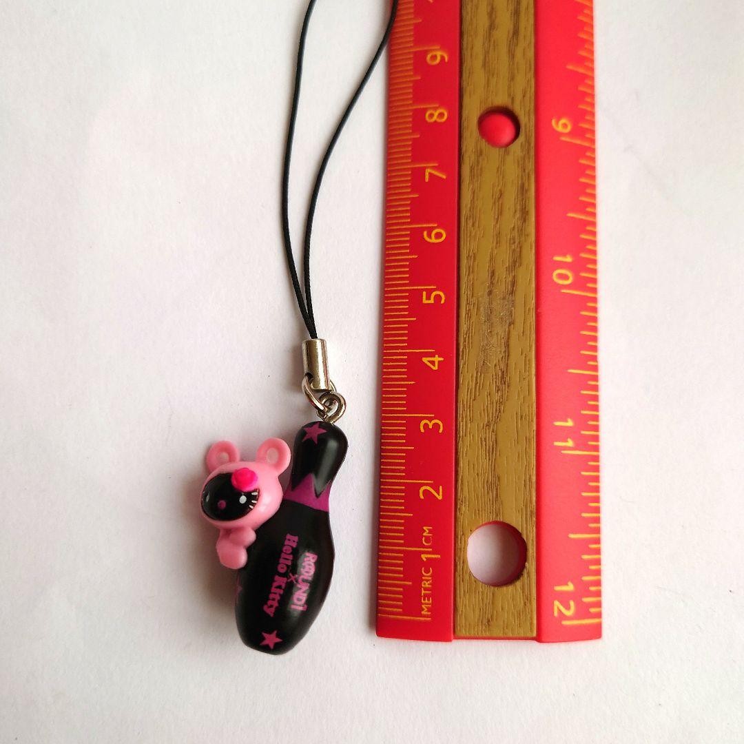 Hello Kitty Round1 Strap Bowling Pin Design Used