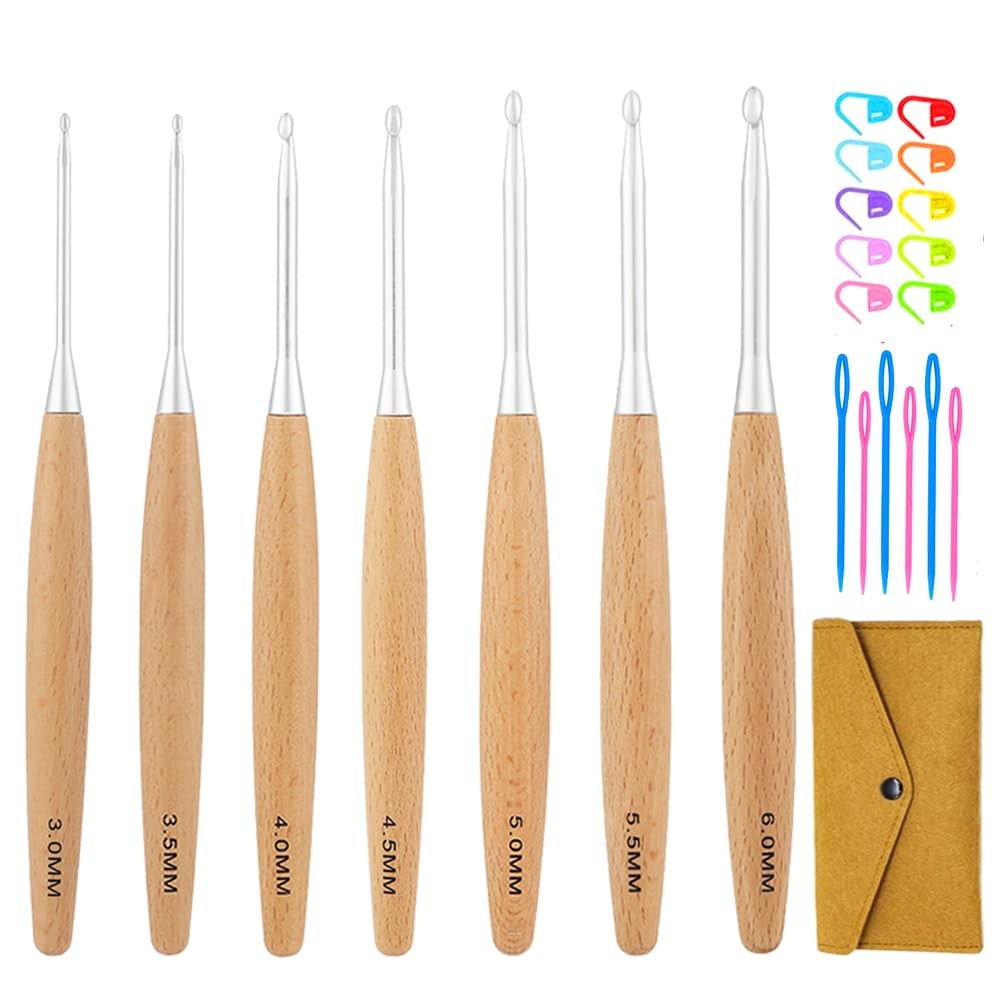 Beech Wood Crochet Hooks Set with CaseErgonomic Handle Crochet Hooks Set 3.0m...