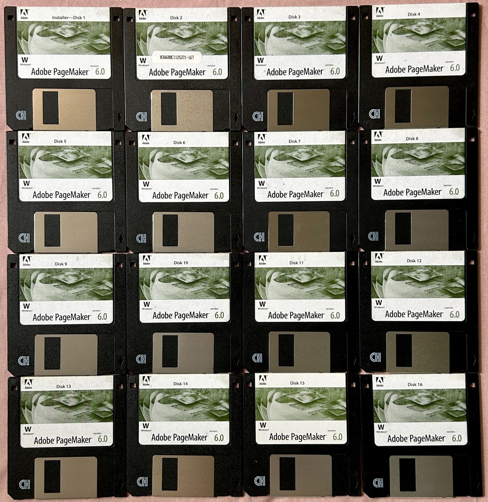 1995 Adobe PageMaker 6.0 w/ 16 Discs & Guidebooks Windows Complete PC