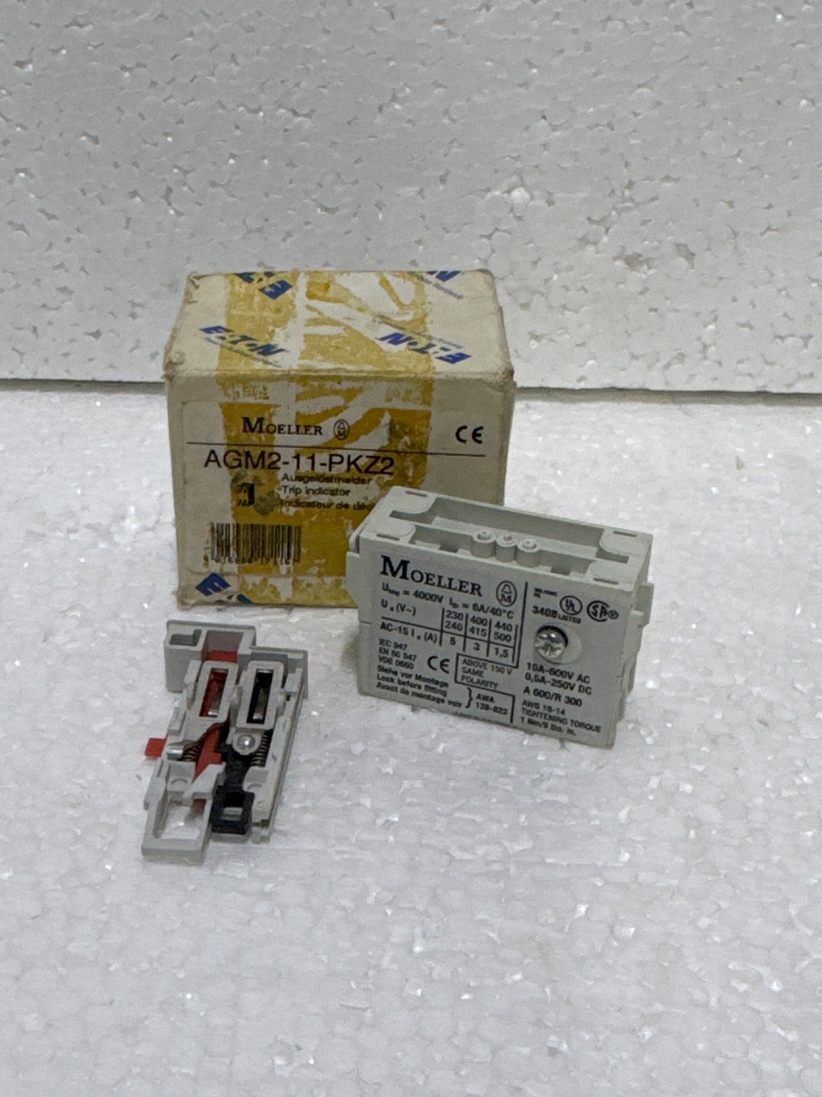 Moeller AGM-2-11-PKZ2 Trip indicator (damaged box)