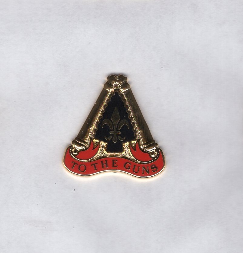 US Army 54th Field Artillery Brigade crest DUI clutchback c/b badge V-21