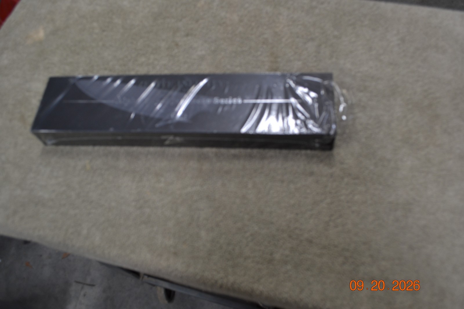 NEW Zelite Infinity Damascus Chef Knife 8 Inch