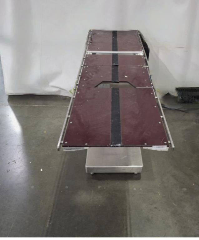 Skytron 3100 Elite Surgical Table W/ Controller Plus Warranty