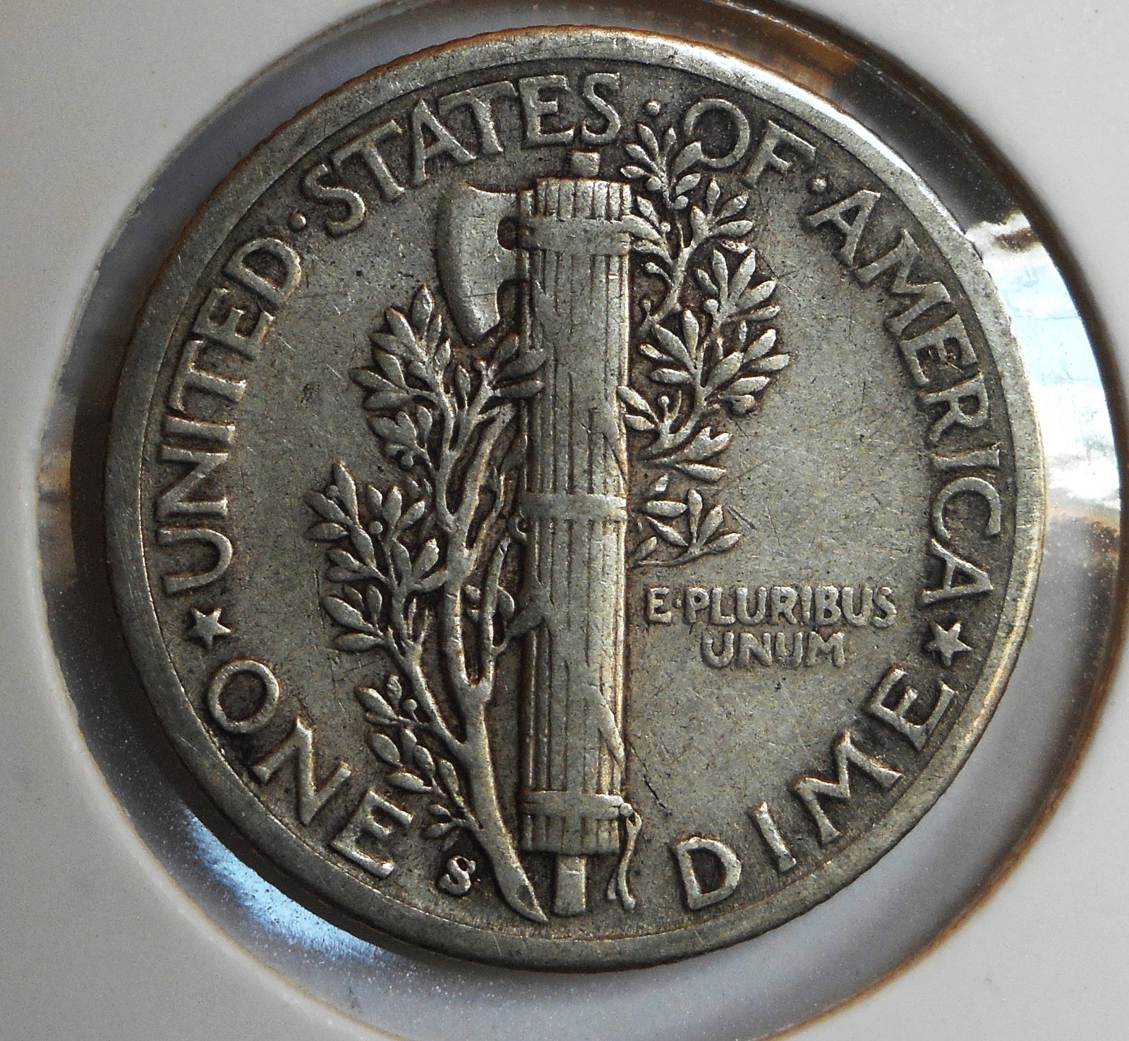 1943-s Mercury Dime . XF . Extra Fine . Silver . EF Original