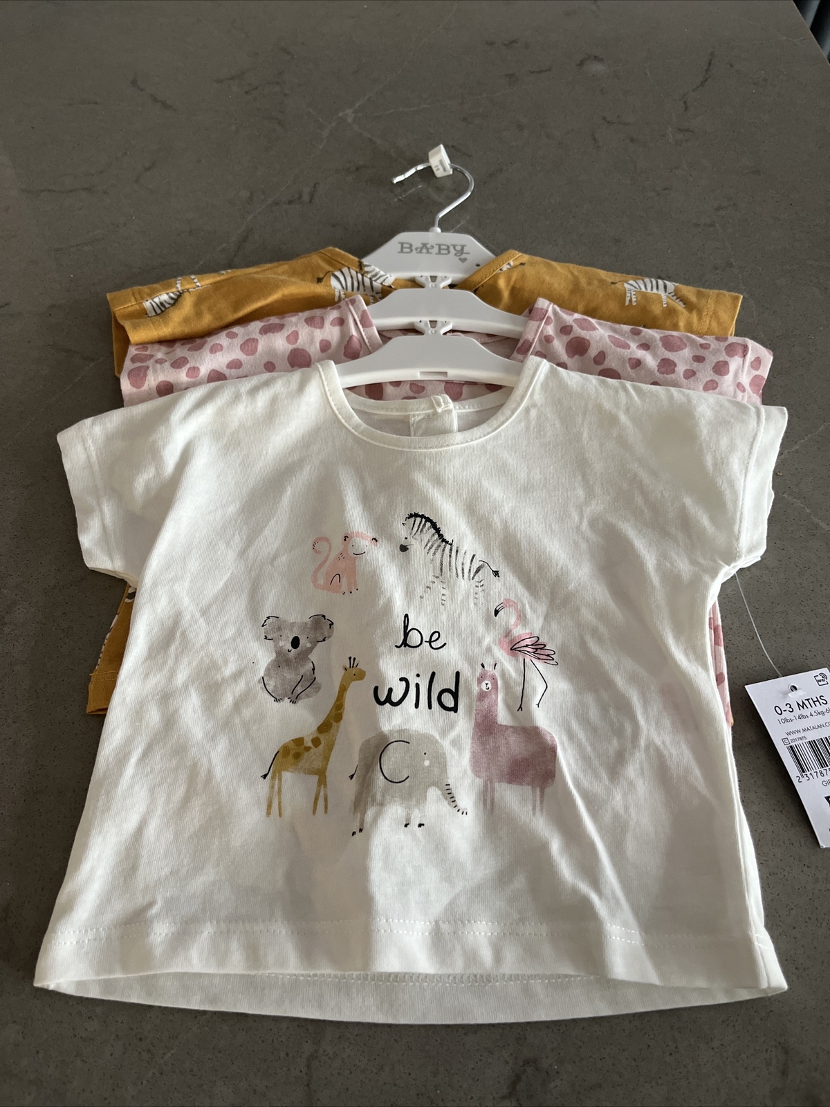 Baby girls t-shirt tops 3pk age 0-3 months