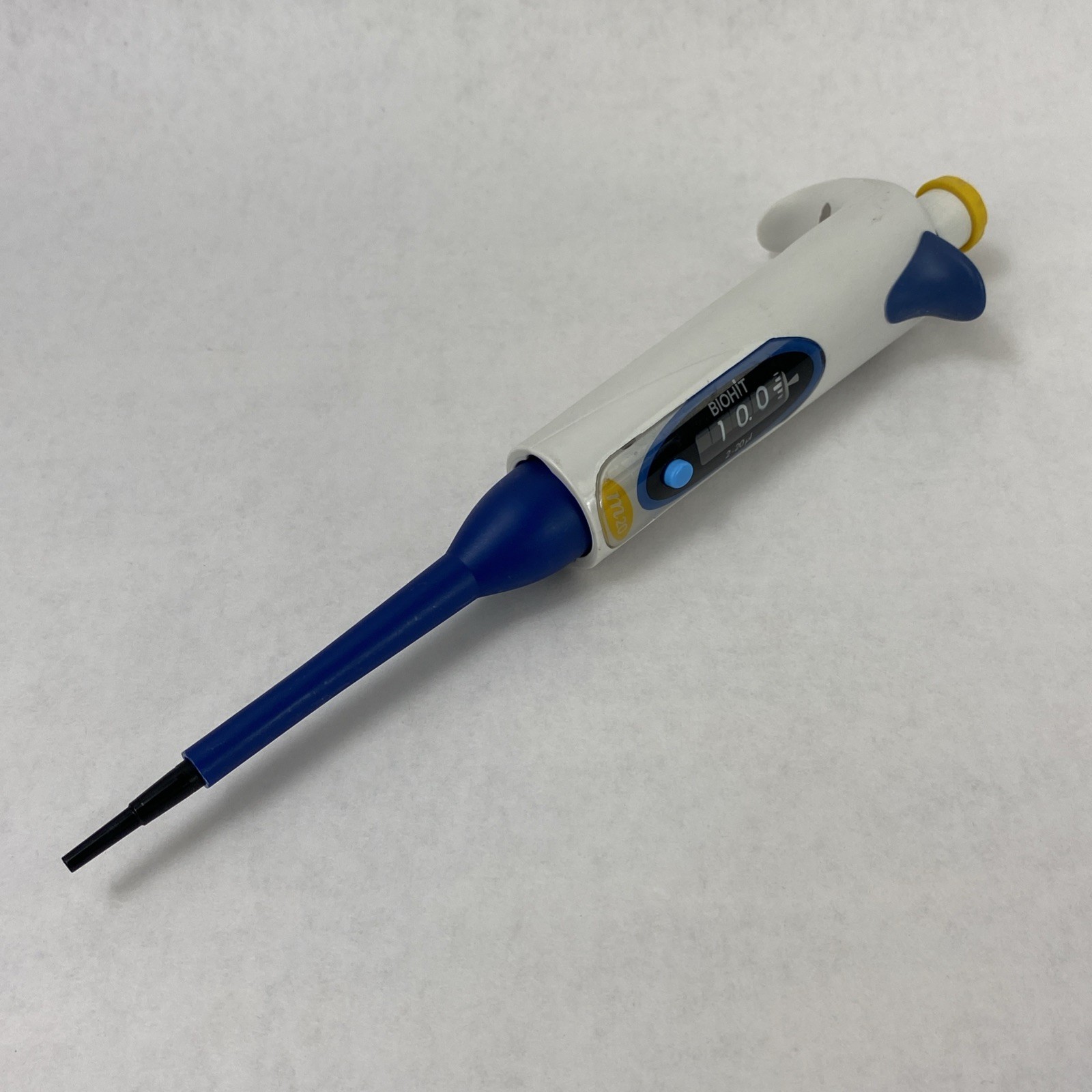 Biohit m20 2-20 µL Single-Channel Handheld Manual Pipette