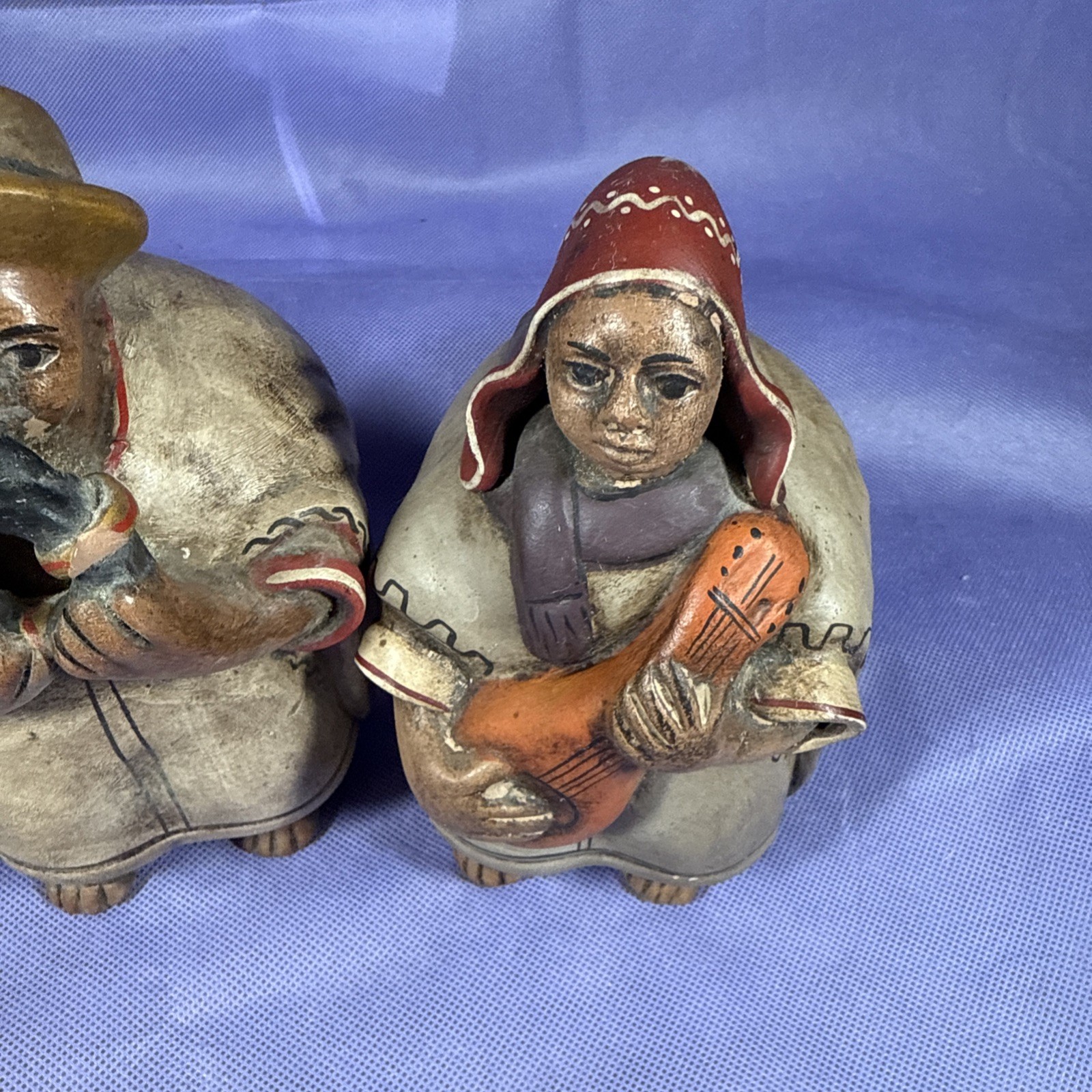4 Peruvian Chulucanas Folk Art Pottery Set Of Musicians Mauve 2005 Y2