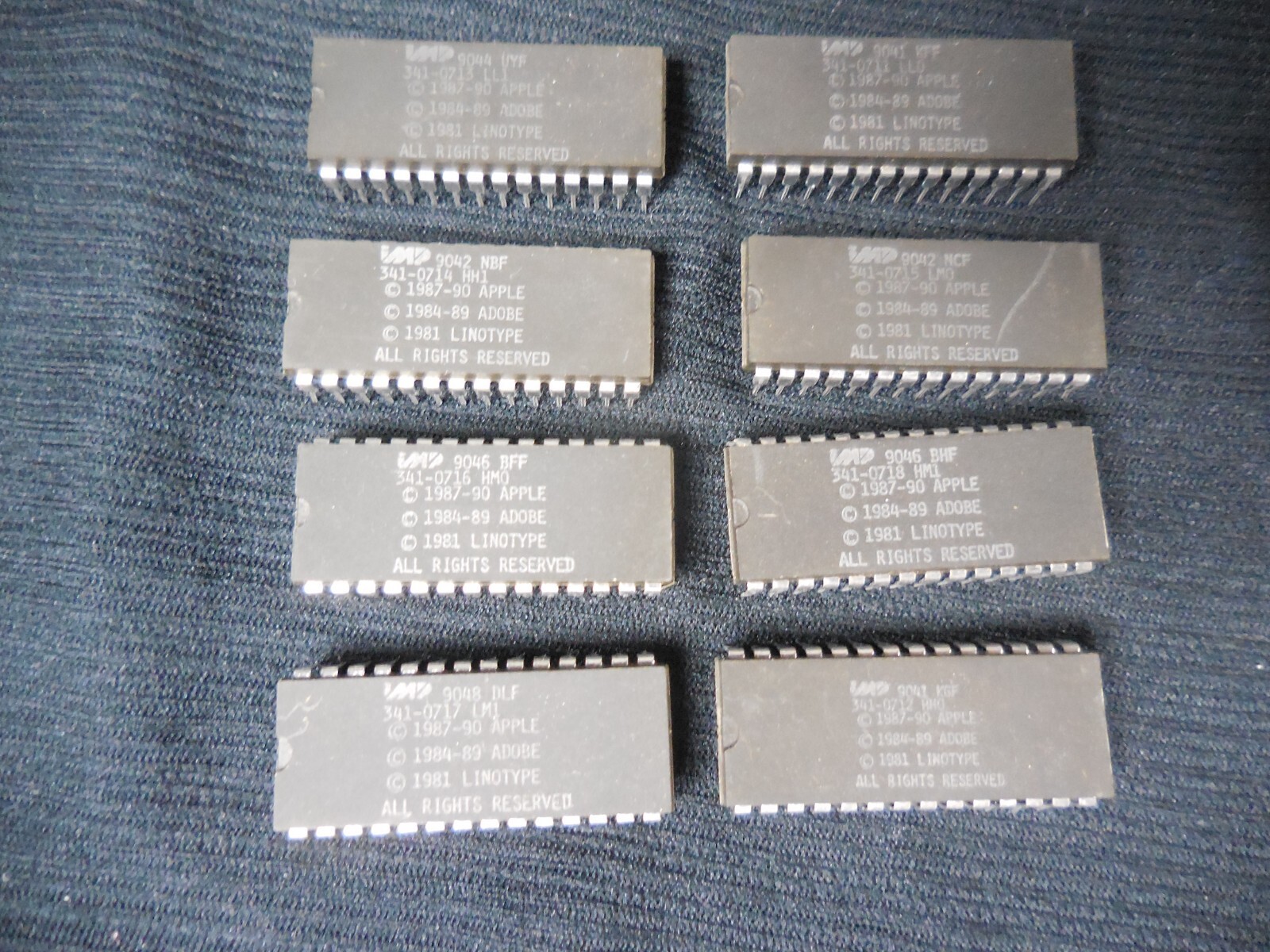 Apple Integrated Circuit Chip # 341-0712 Printer IC Apple Adobe Linotype 8 Piece