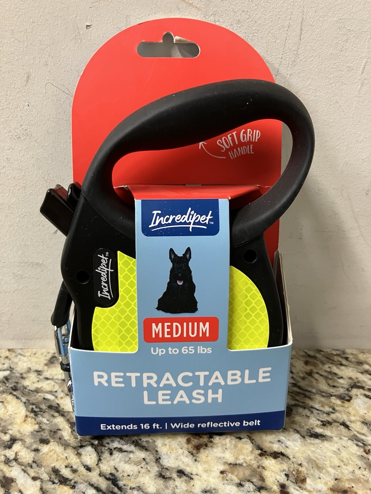 Incredipet Medium Dog Retractable Leash Up To 65 Pounds