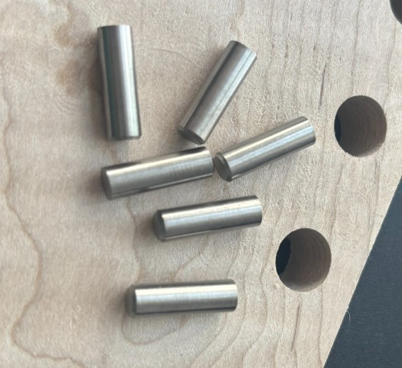 ALNICO2 .195" Rod Magnet Set Stagger 2-A2