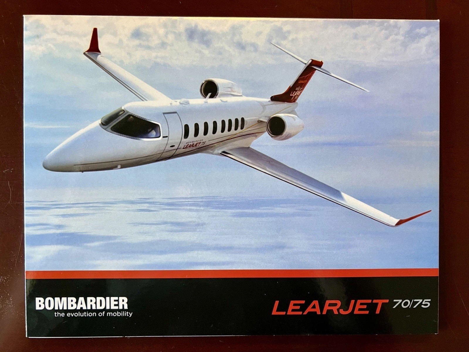 Bombardier Learjet 70/75 Cockpit and Systems Pilot Training Foldout Poster