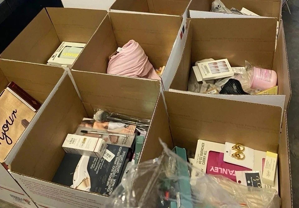 Reseller Bulk Box (Medium) – Mixed Retail Returns & Shelf Pulls