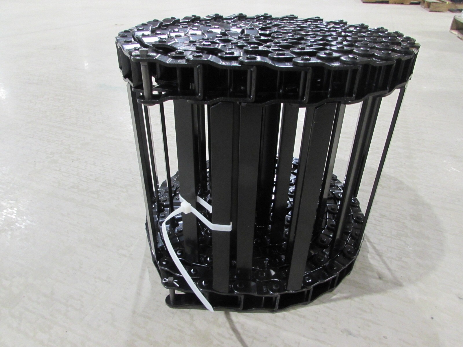 8FT BUYERS SALTDOGG SALT SPREADER CONVEYOR PINTLE CHAIN 1401100P 662