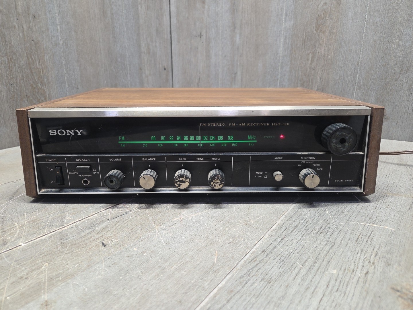 Vintage Sony HST-110 FM Stereo / FM-AM Receiver(works) Ef