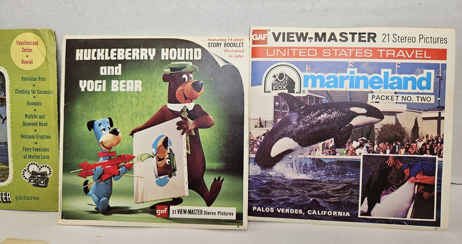 Vintage View-Master Junior Projector w/ Box, Reels & Paperwork – Powers On –
