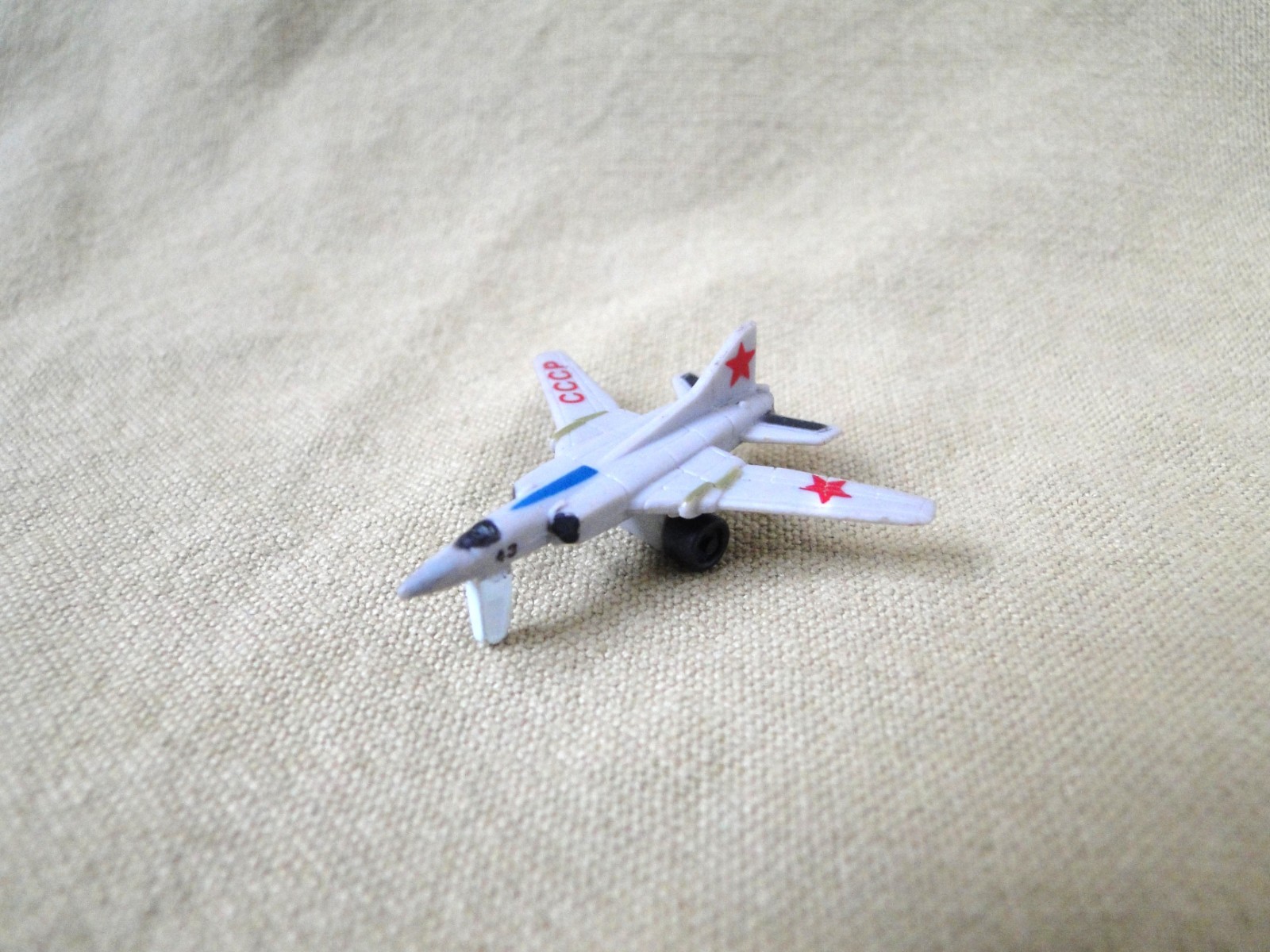 Vintage 1989 Funrise Micro Jet Magnifiers: Tu-26 Backfire (Read Description