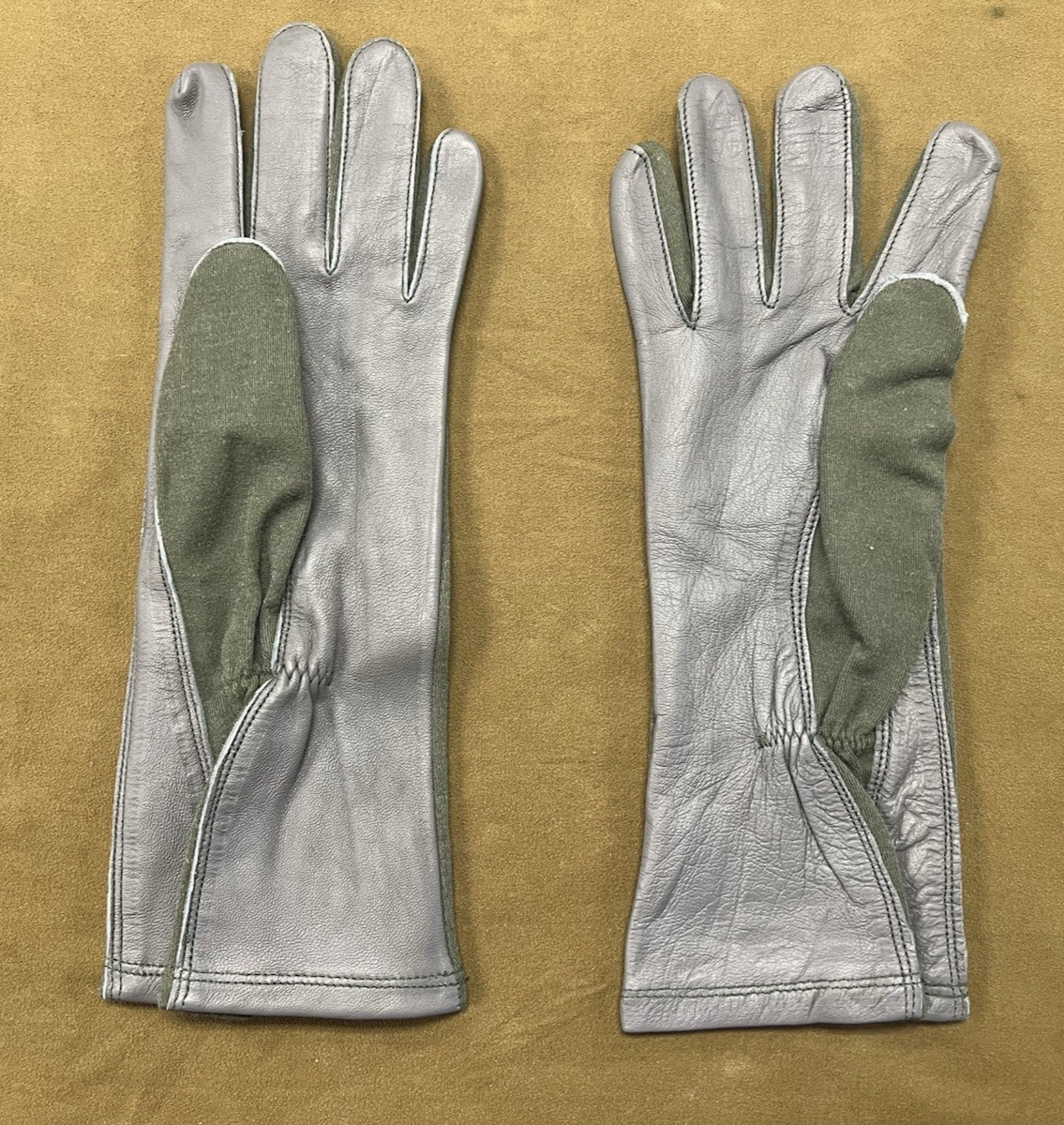 Genuine US Military Summer Flyer's Gloves Green Size 9  New