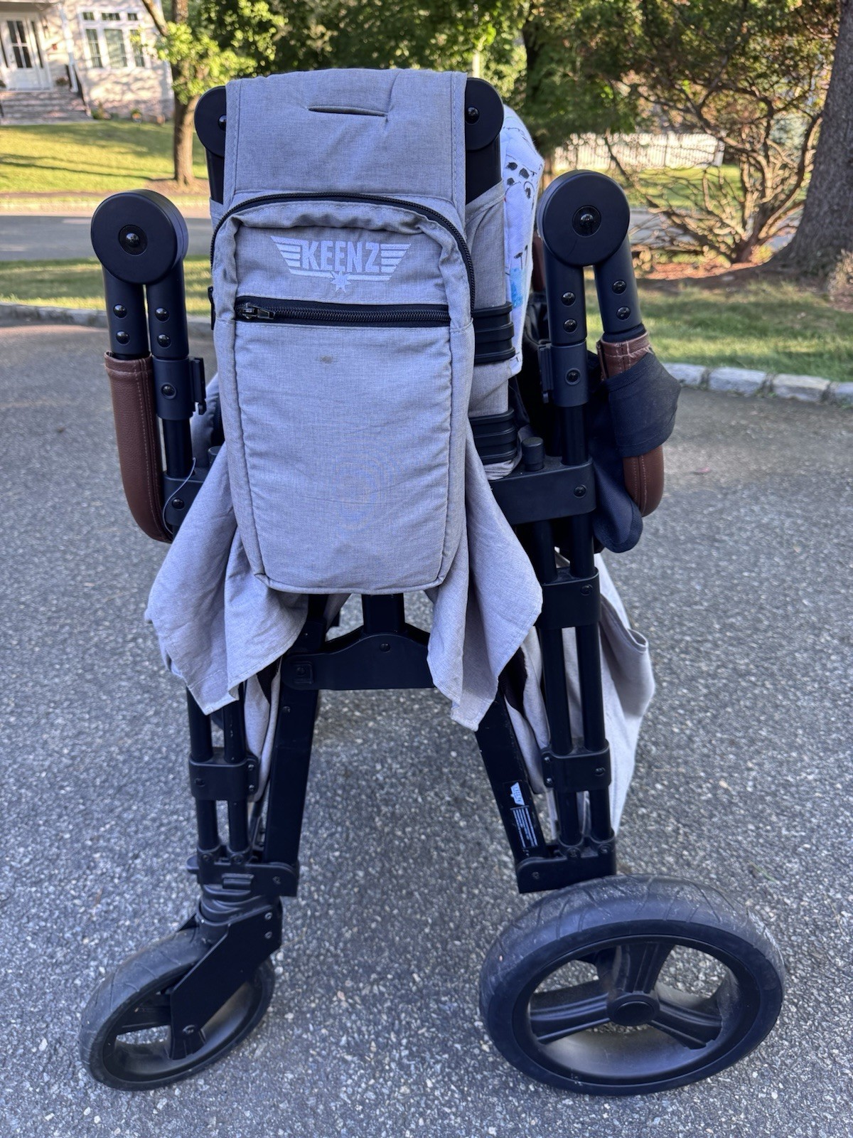 Keenz XC Luxury Comfort Stroller Wagon for 4 Passengers Grey