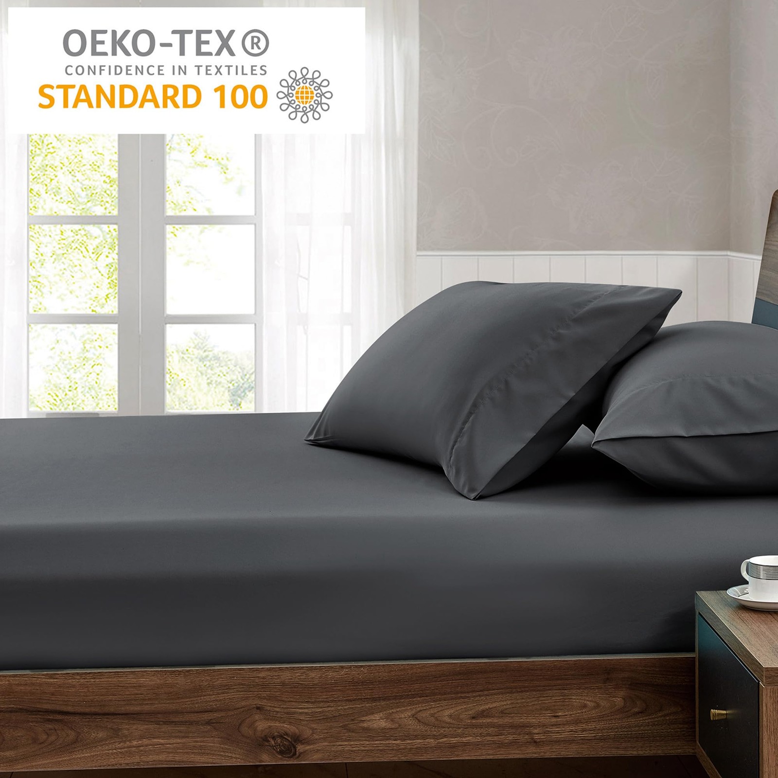 Queen Fitted Sheet - Hotel Quality, Ultra Soft & Breathable Brushed Microfibe...