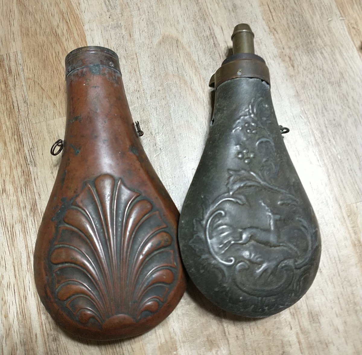 2 PCS Vintage Powder Flasks Shell & Acanthus Pattern  & Running Deer FOR DISPLAY