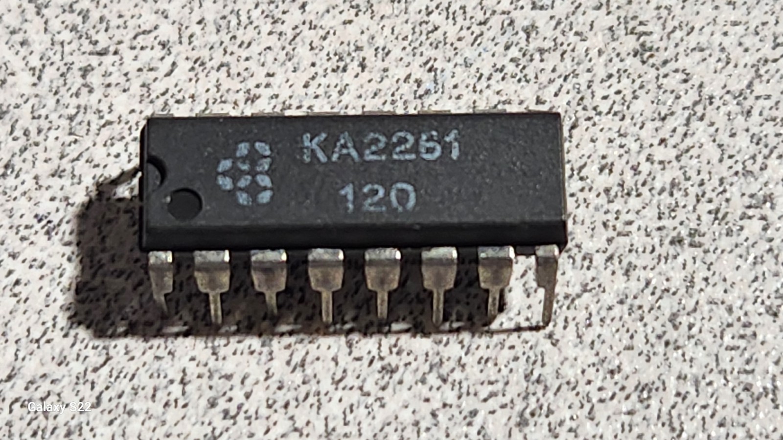 SAMSUNG IC KA2261 DIP-16 USED BY VARIOUS BRANDS AND MODELS