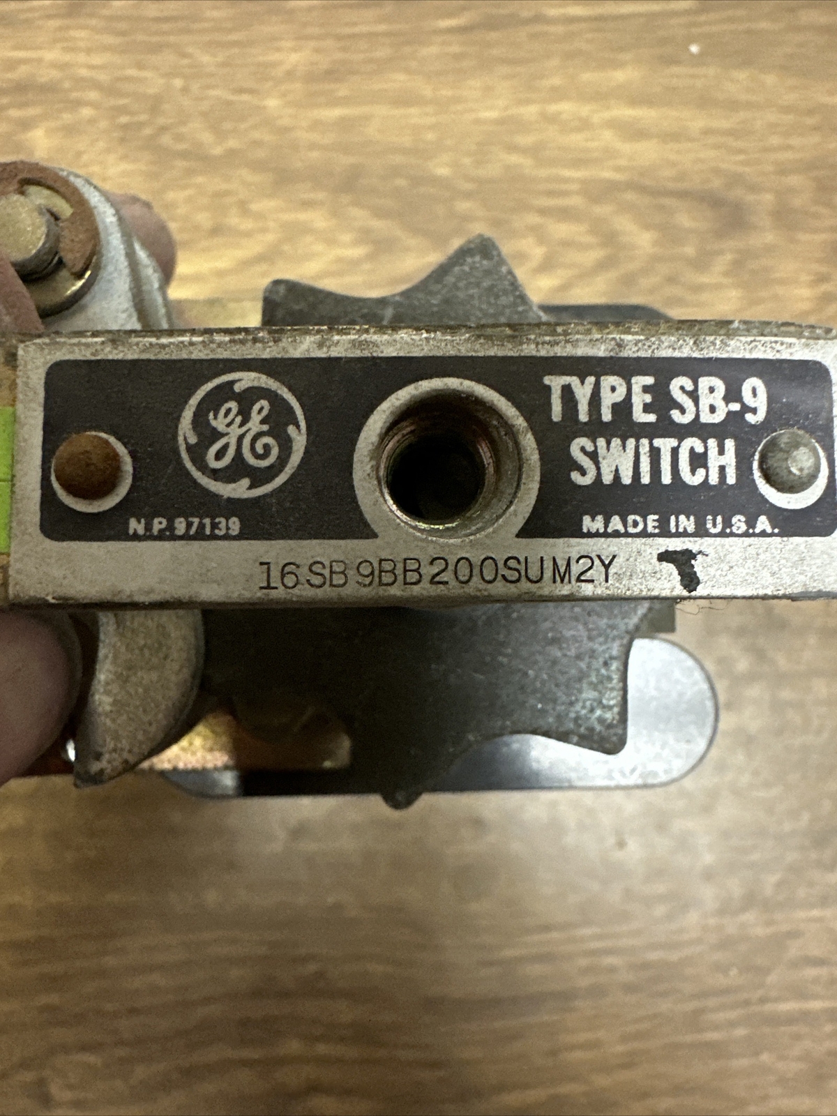 General Electric,16SB9BB200SUM27,SB-9 Rotary Switch