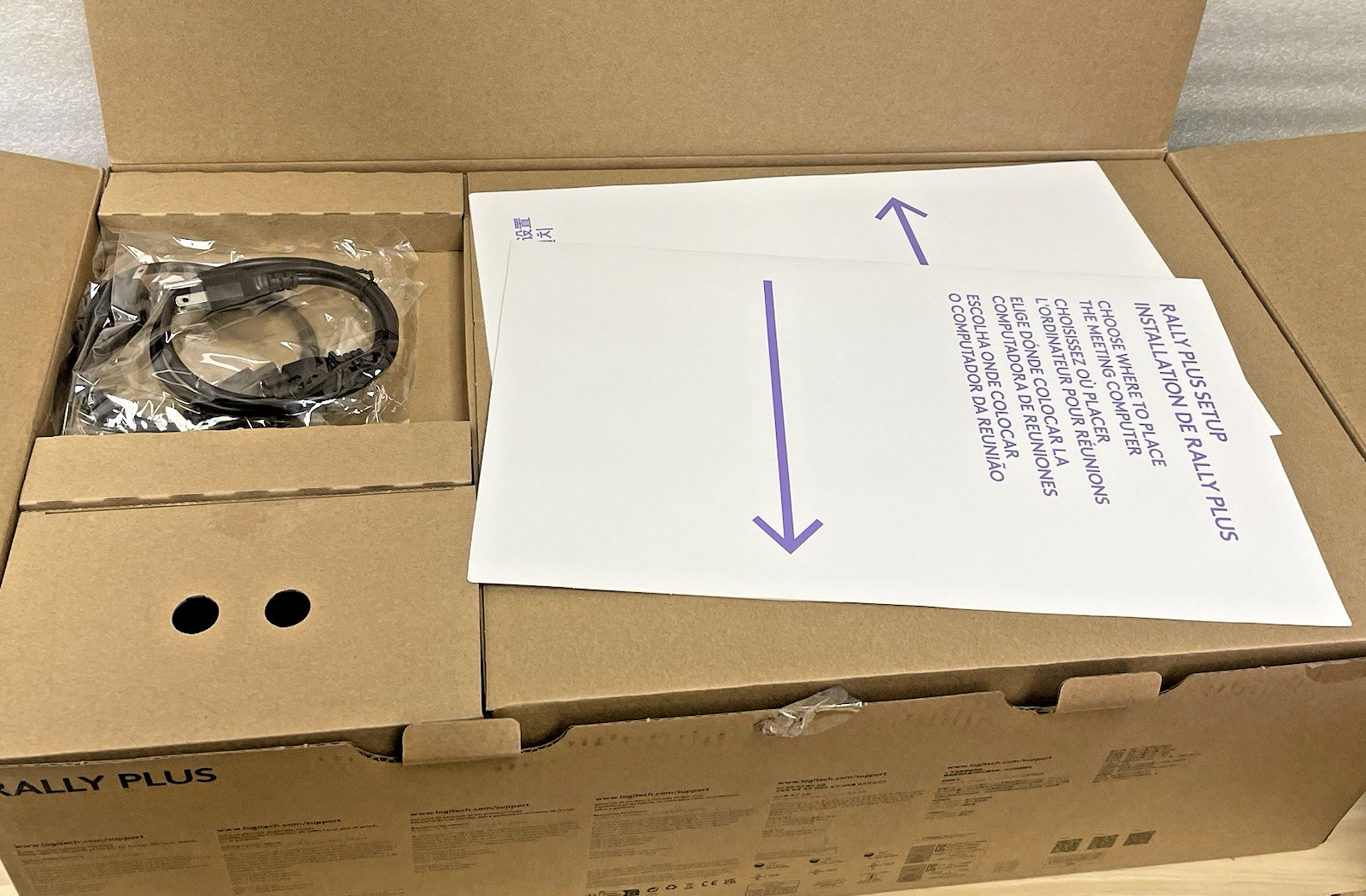 Logitech Rally Plus Video Conferencing System *NEW IN OPEN BOX* #E90