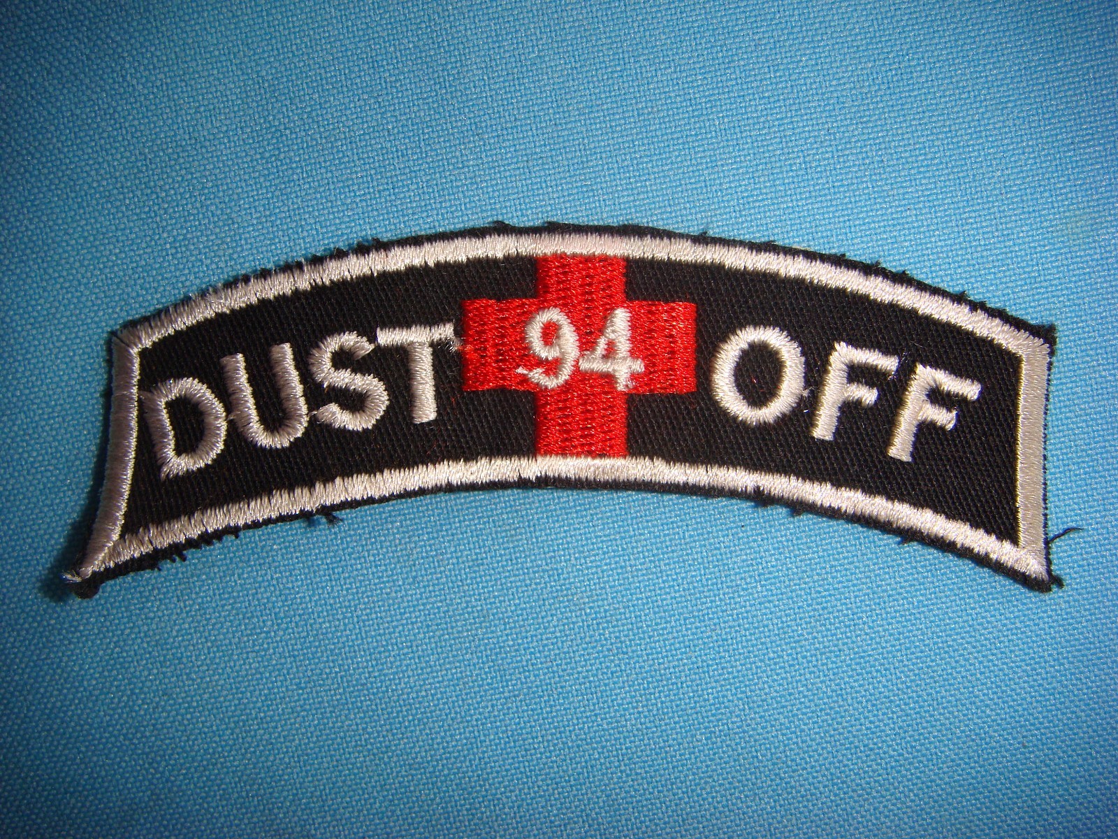 TAB PATCH US 94th MEDICAL DETACHMENT DUST OFF