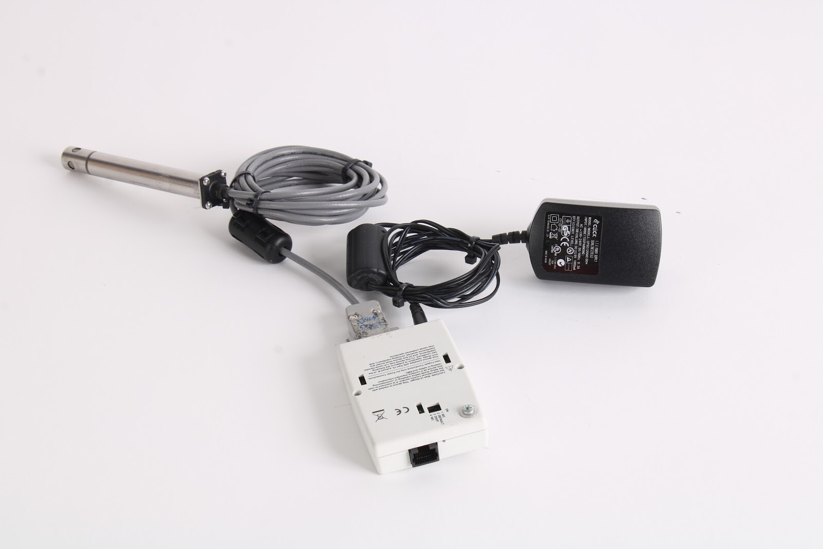 Newport IBTHX-W-5/N Temperature Humidity iServer MicroServer W/ iBTHP-5DB9 probe