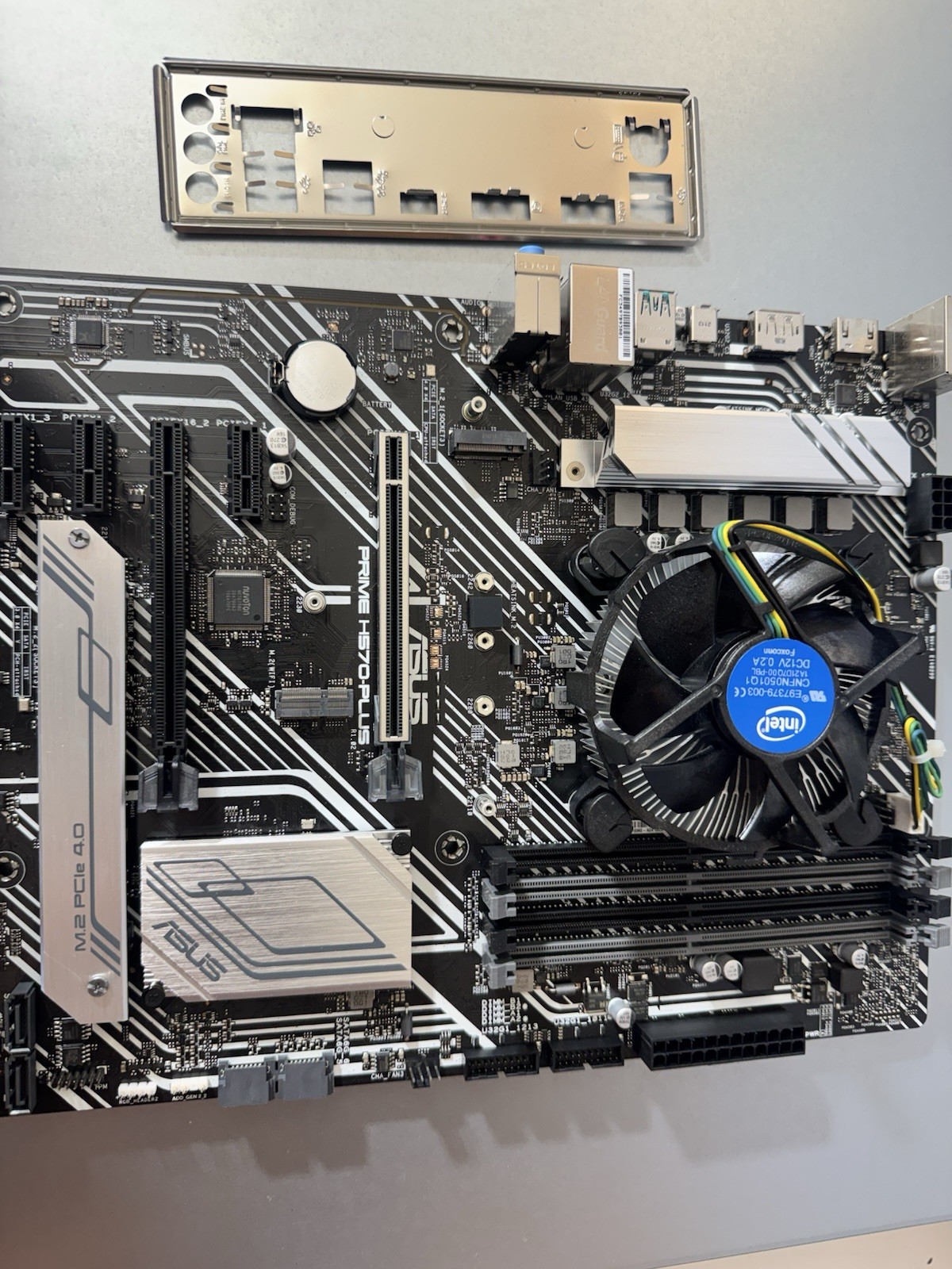 Intel i5 10400 w Asus Prime H570 Plus Motherboard CPU Combo Used Good Condition