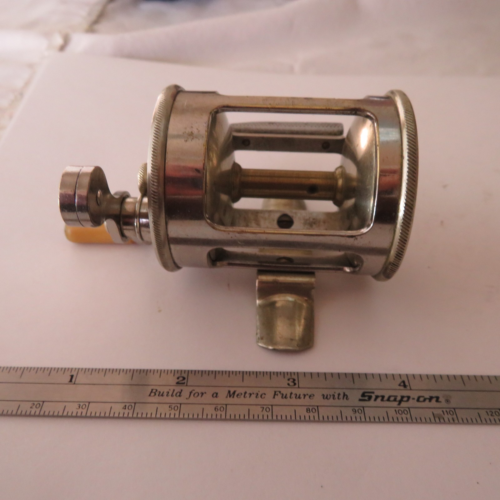 FISHING REEL PENNELL  ANTIQUE FREE-SPOOL TRADE MARKED FOOT MARK "60" PARTS