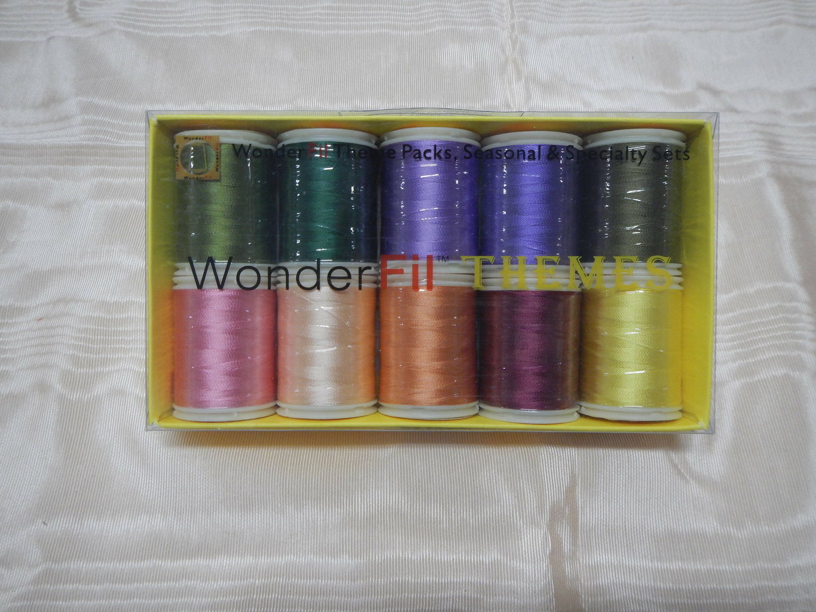 Machine Embroidery Wonderfil Thread (Floral) Pkt 10 Reels