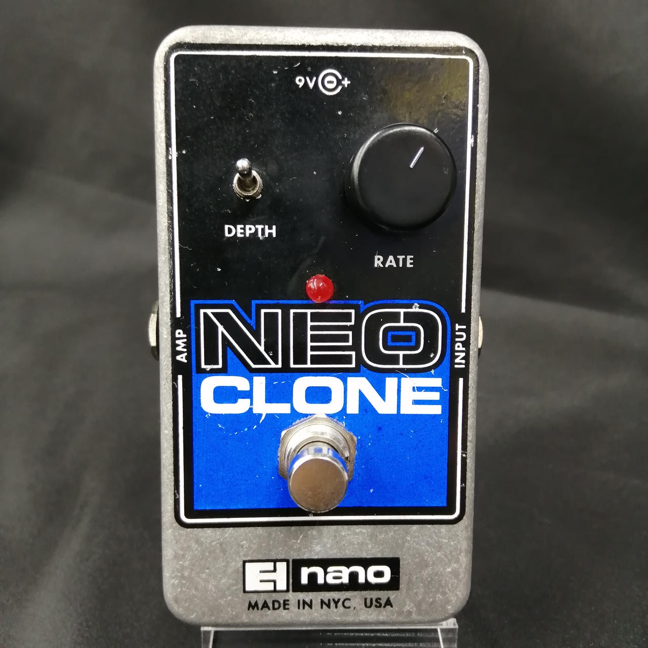 Electro-Harmonix Neo Clone Analog Chorus Guitar Effects Pedal Used