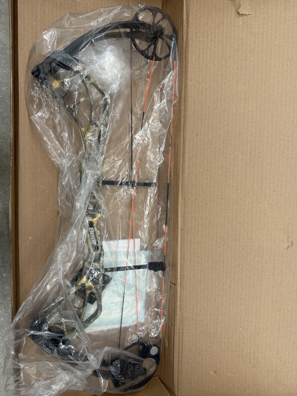 Bear Archery Compound Bow RTH series