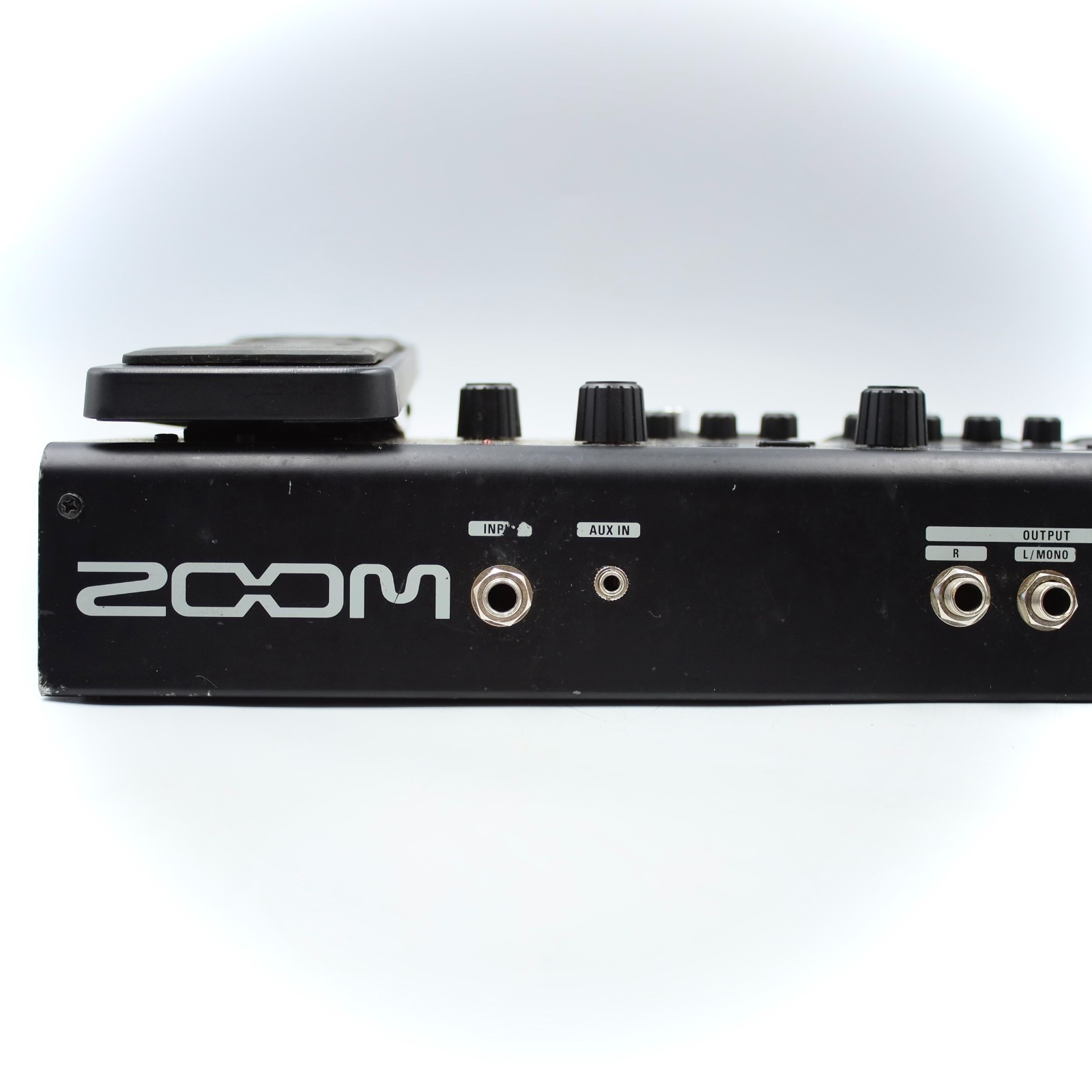 ZOOM G5n Multi Effects Processor With Power Supply Guitar Effect Pedal B76000383