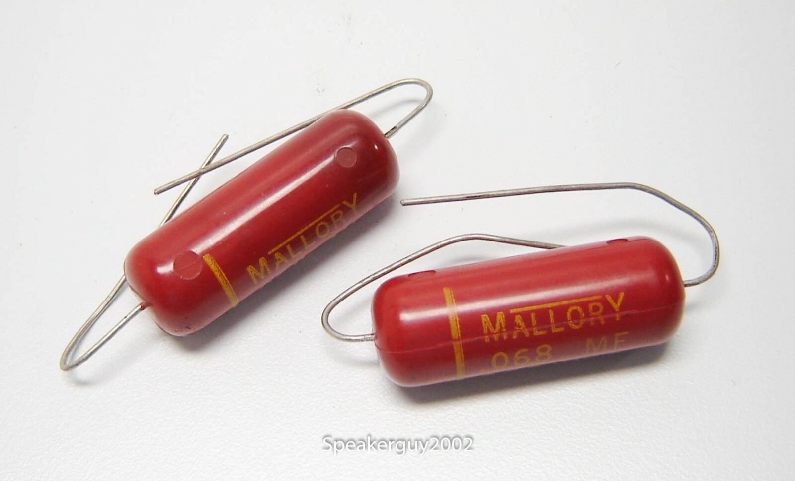 Pair of NOS Mallory Capacitors / .068 MFD / 600 VDC / GEM-6168 -- KT