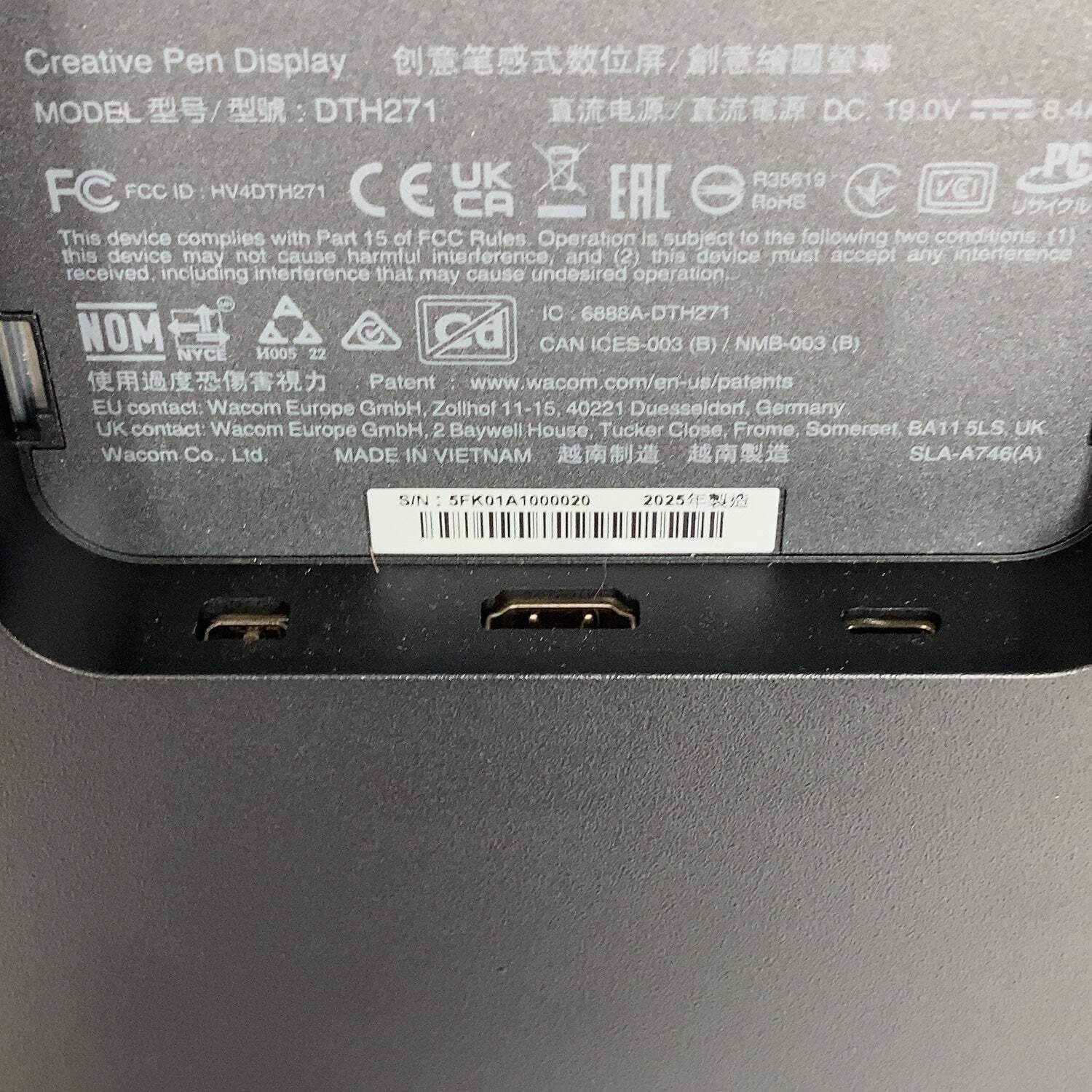 Wacom Cintiq Pro 27 Creative Pen Display DTH271K0A