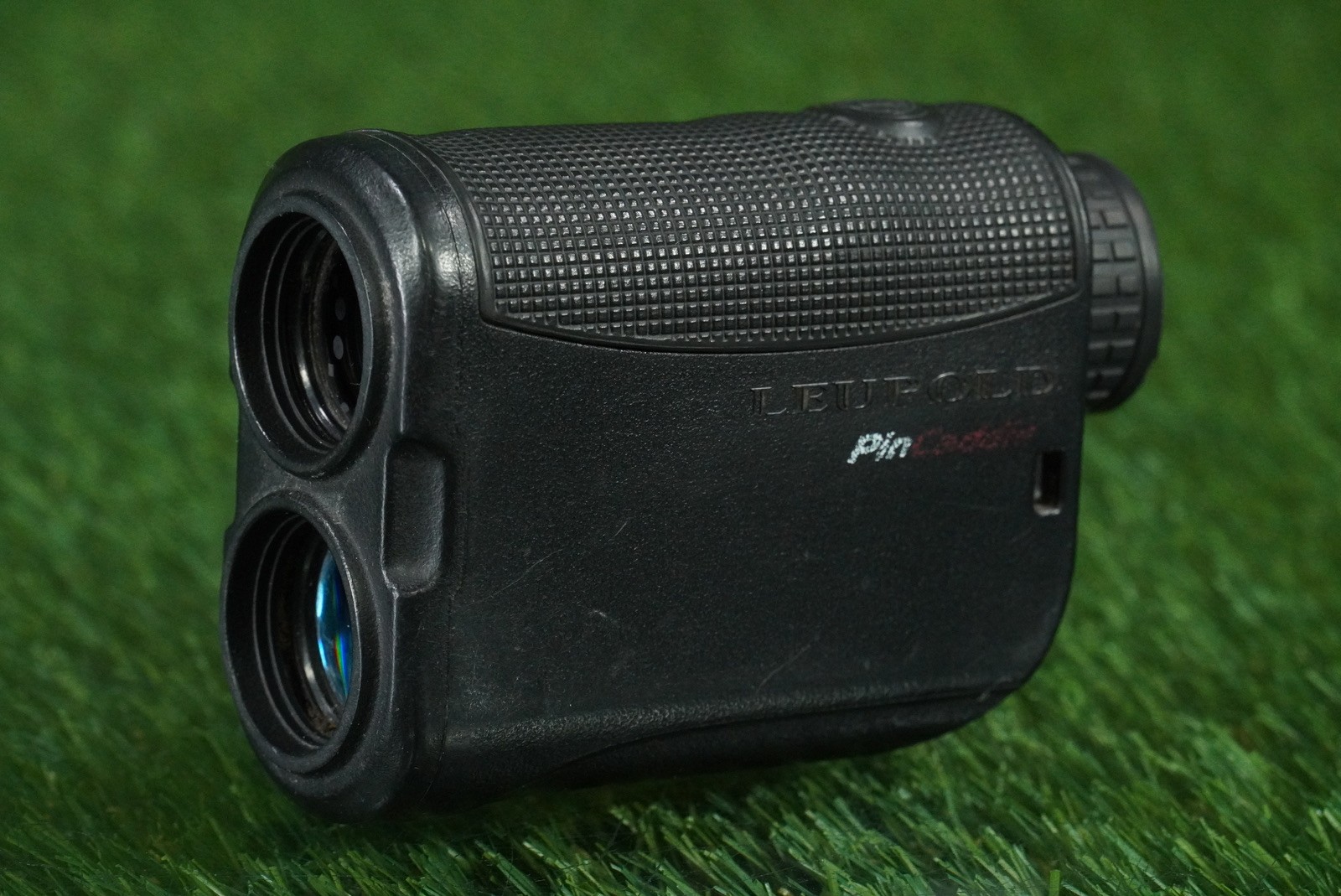 LEUPOLD PIN CADDIE RANGEFINDER GOLF RANGE FINDER WATERPROOF YARDAGE