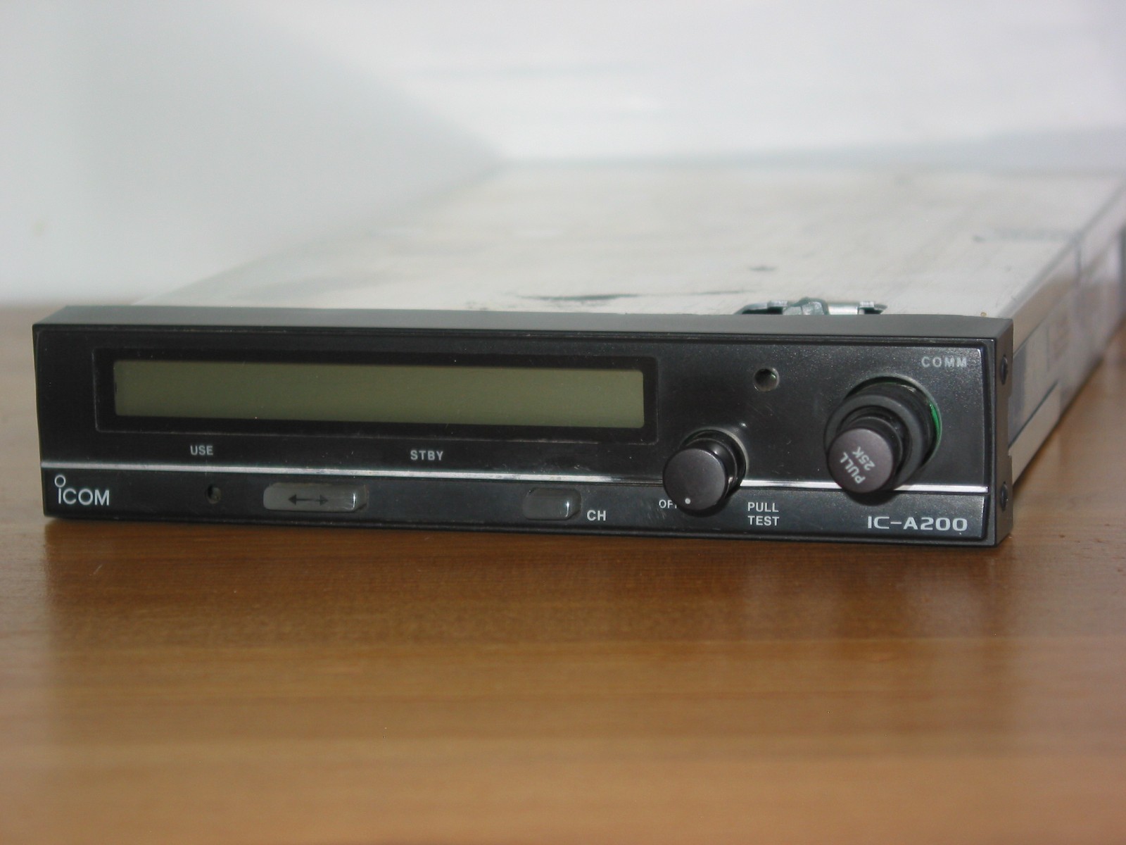ICOM IC A-200 VHF COM RADIO !!! NICE A 200 TRANSCEIVER !!!