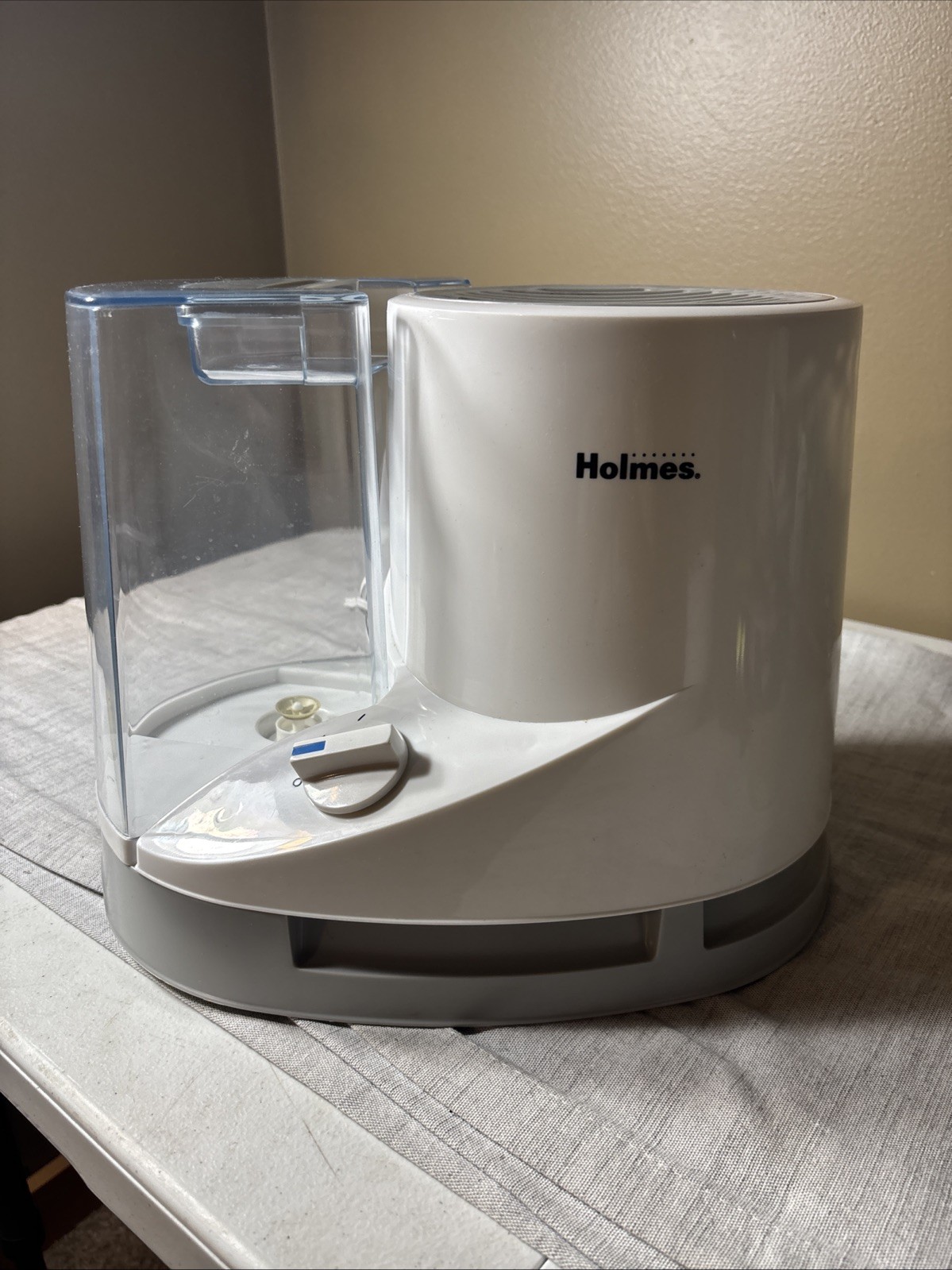 Holmes Cool Mist Room Humidifier HM1701  Owner's Guide Box 2 Replacement Filters