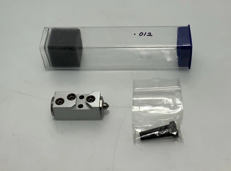 NEW REPLACEMENT FOR NORDSON MINIBLUE REDUCED CAVITY MODULE .012 NOZZLE 1099969