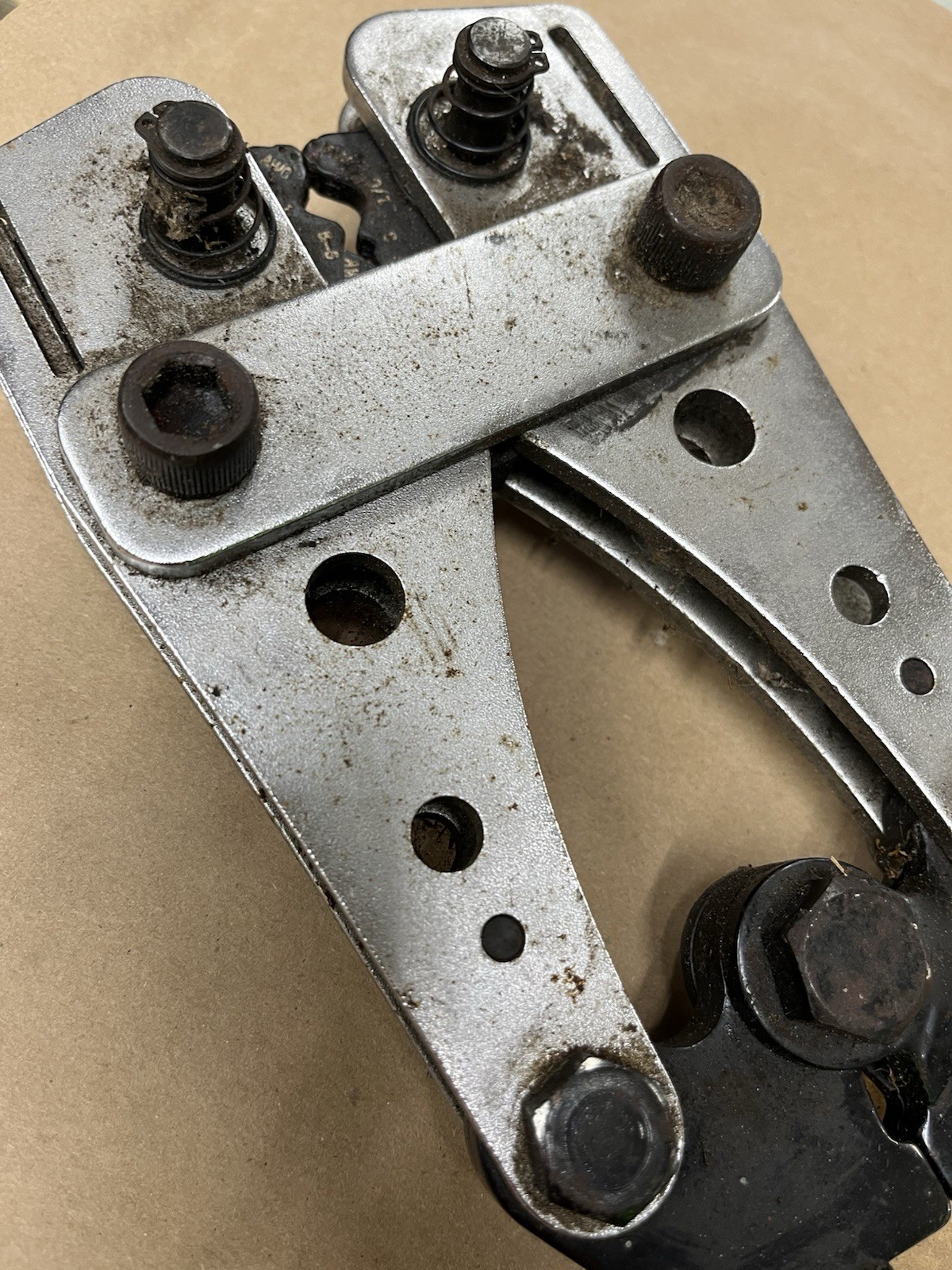 FCI CRIMPER TOOL MRC840