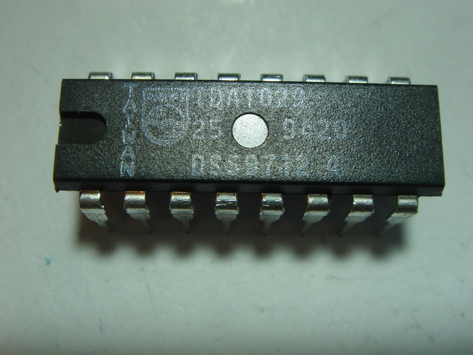 TDA1029 Signal-sources switch DIL #11-6b