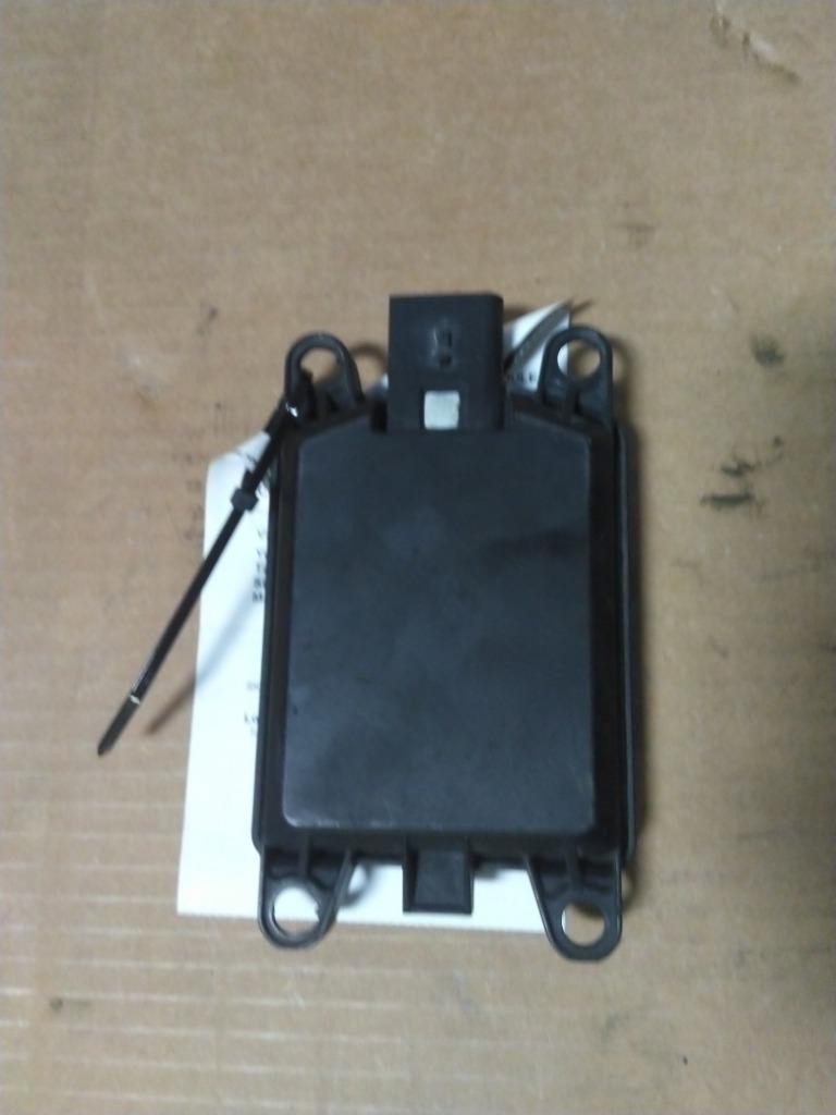 Replaces 2017 PETERBILT 579 RADAR ANTI-COLLISION MODULE , IL