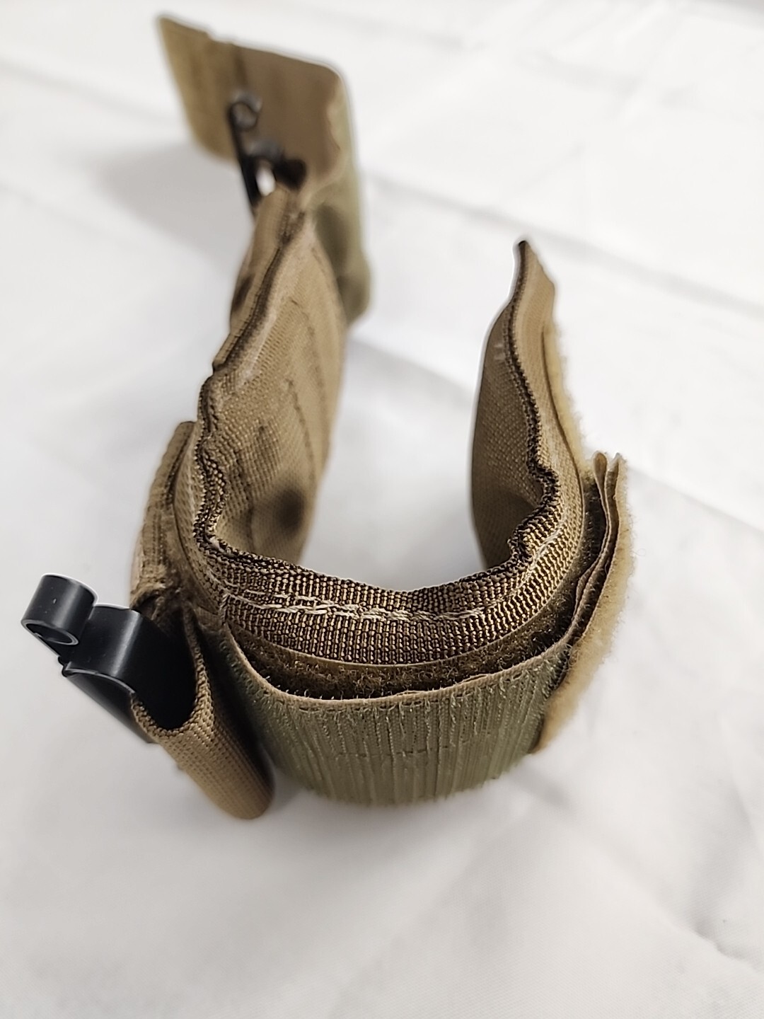 USGI Slung Weapon Retention Device Coyote Cag Sof Devgru Seal