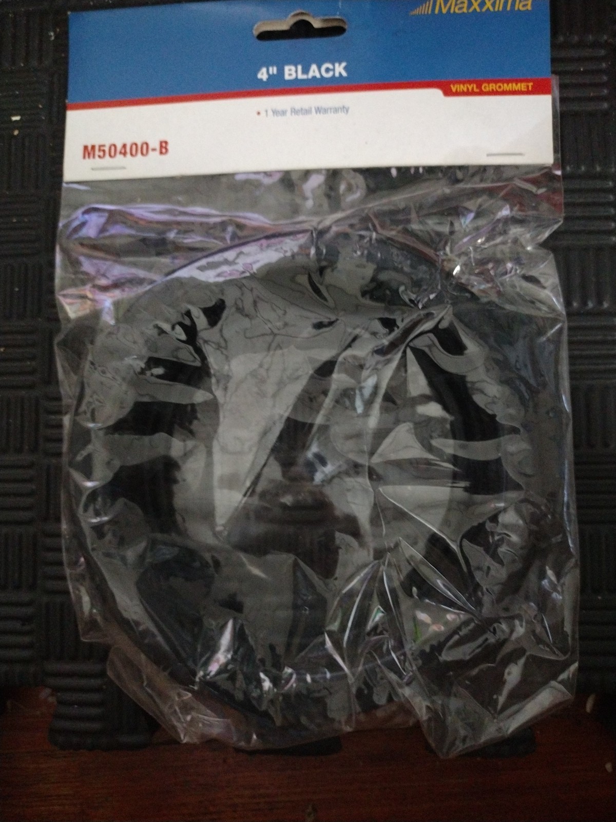 M50400-B - Maxxima 4" Black Vinyl Grommet