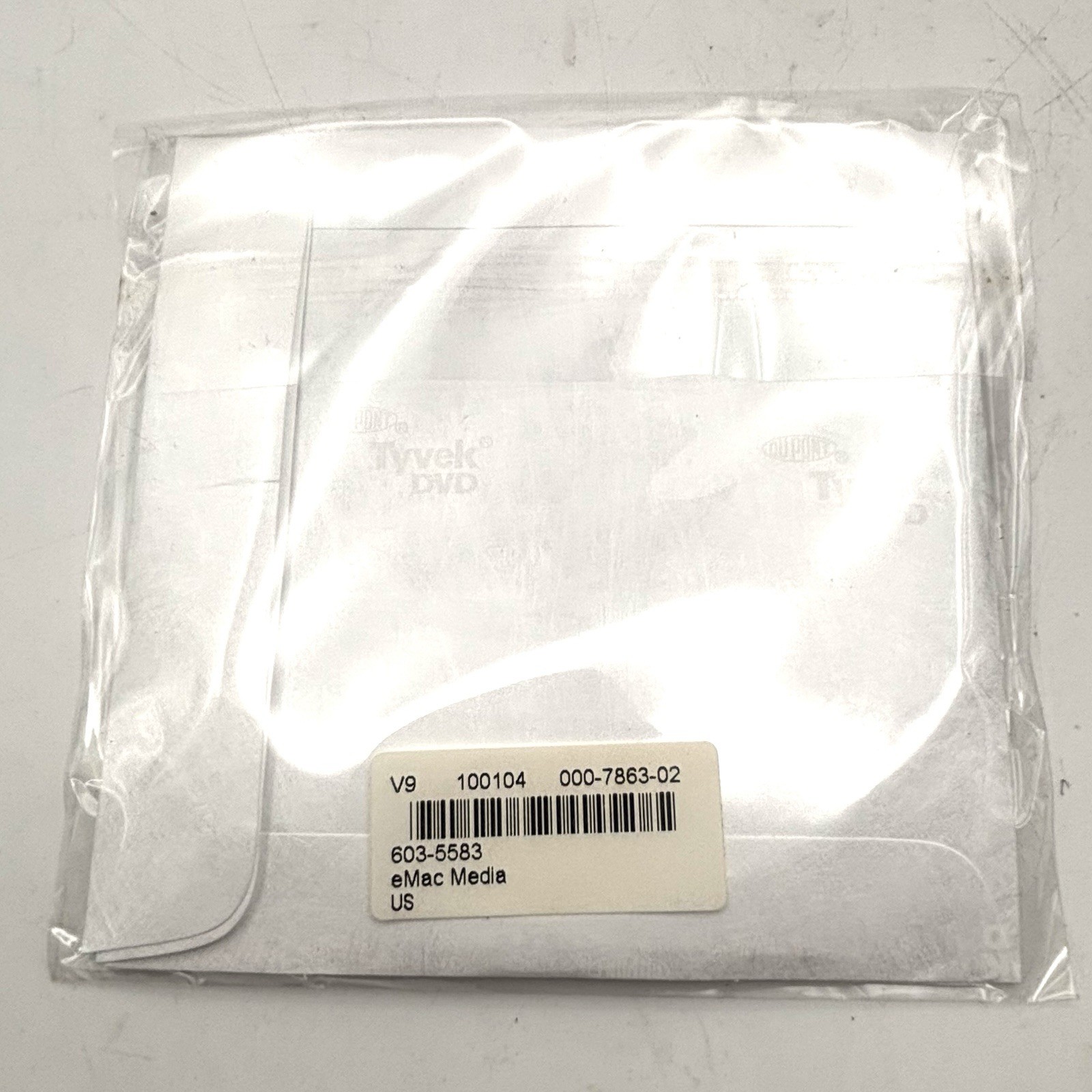 Apple Macintosh eMac (2004) Software Install/Restoration CD’s