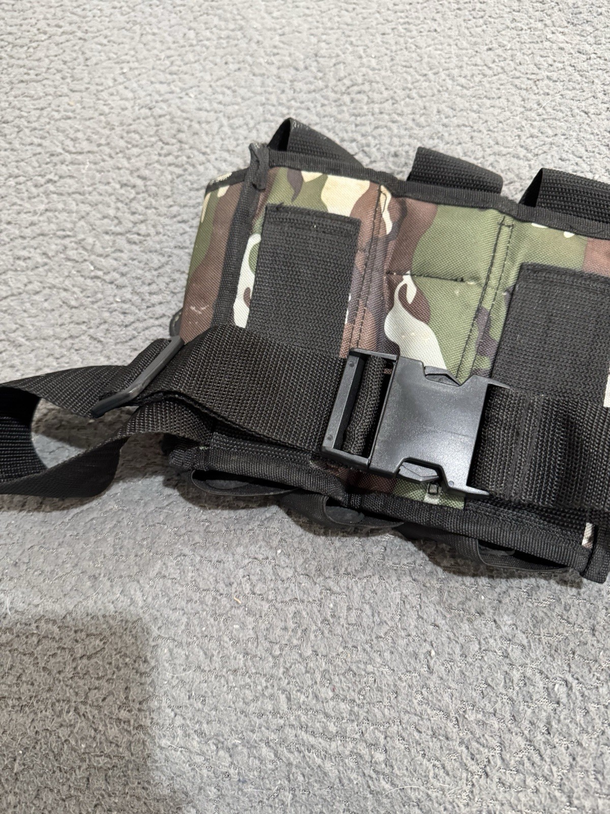 Paintball NXe 3 Pod Holder Camo