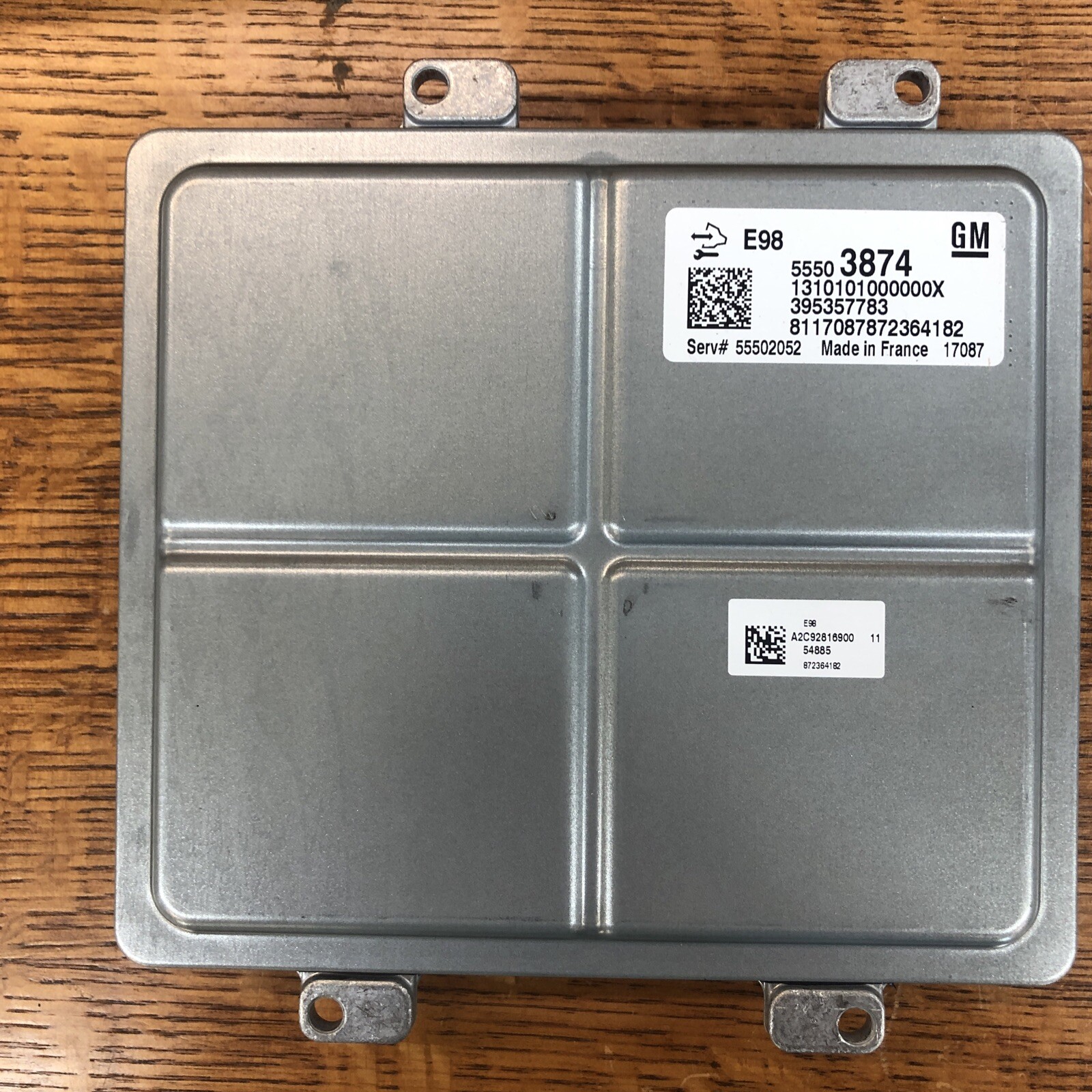 New OEM GM Engine Control Module ECM E98 2.8 Duramax Colorado Canyon 2017-2019