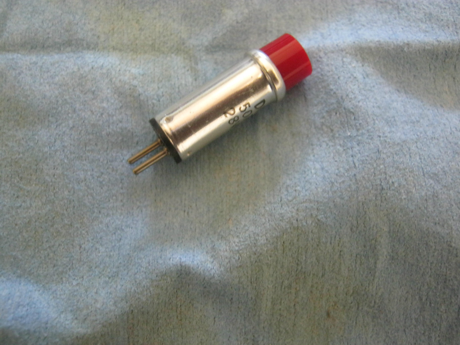 Lot of Dialight Part Nbr: 507-43917 Red Indicator Lamps. Qty. 5. New Old Stock